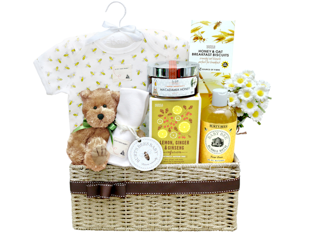 https://jouska.cfd/images/New-Born-Baby-Gift/640x480/Baby-Gift-Basket-z21~PIC36668780_v3.jpg